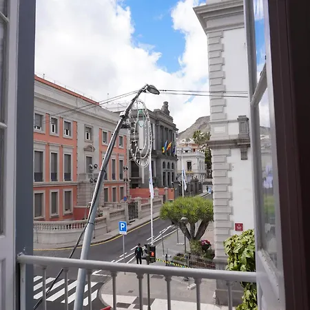 Tenerife Art Hostel-3